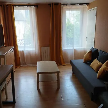 Apartmán Pres Du Centre Avec Et Salon Equipe D'internet *